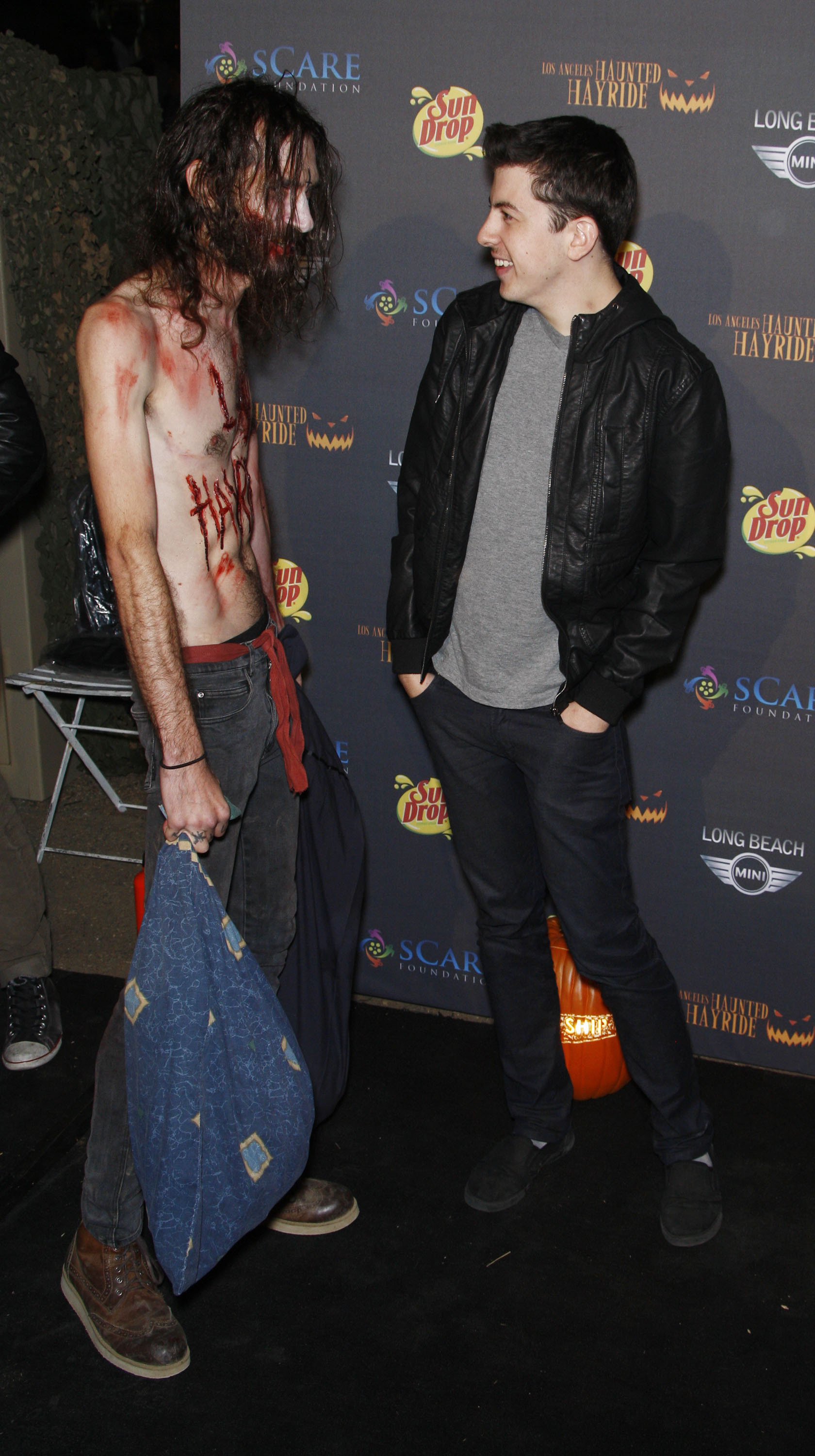 3rd annual Los Angeles Haunted Hayride VIP opening night - Photos | Picture 100064